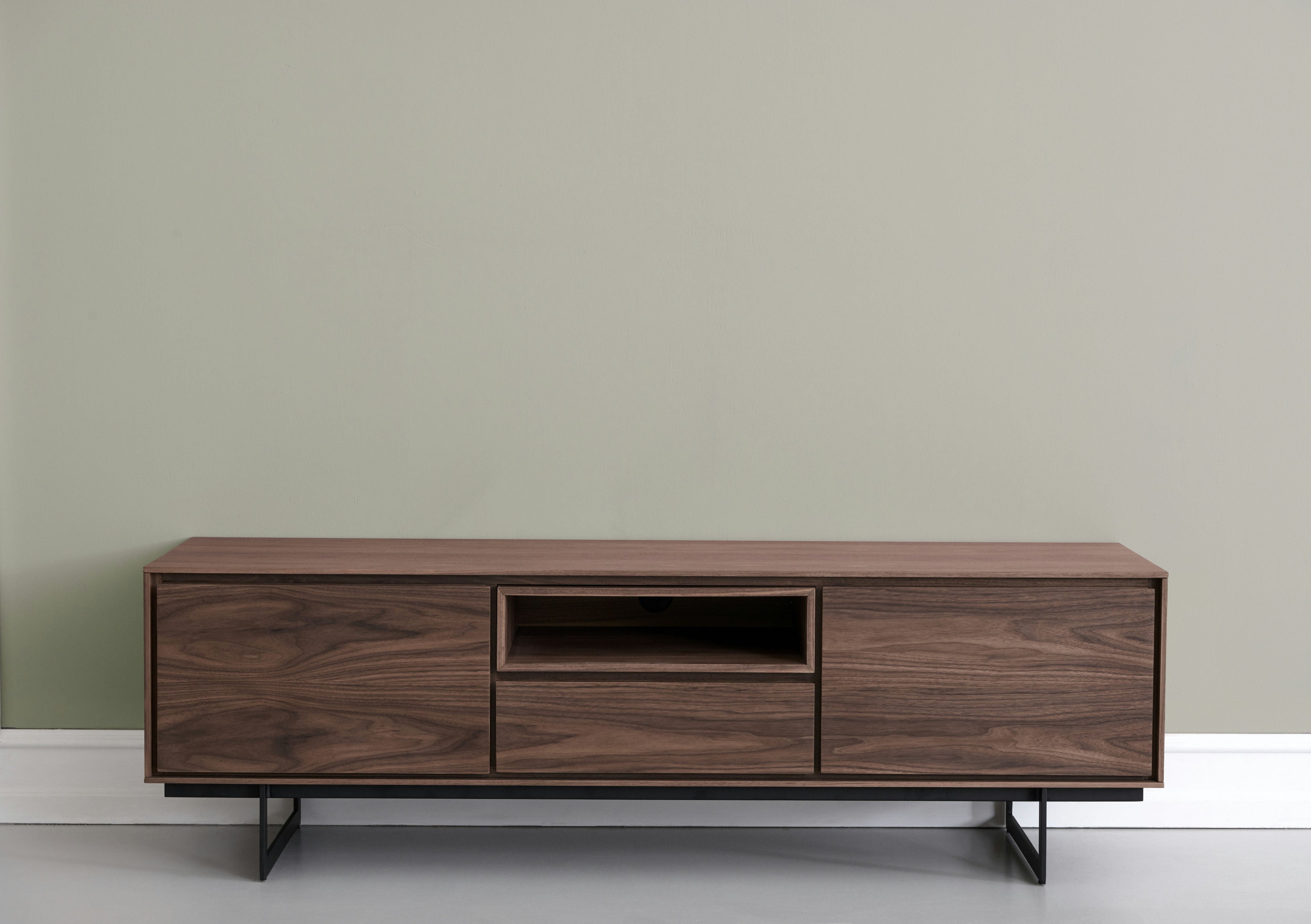 TV-Tisch mit 2 Türen - 160 cm breit Walnuss